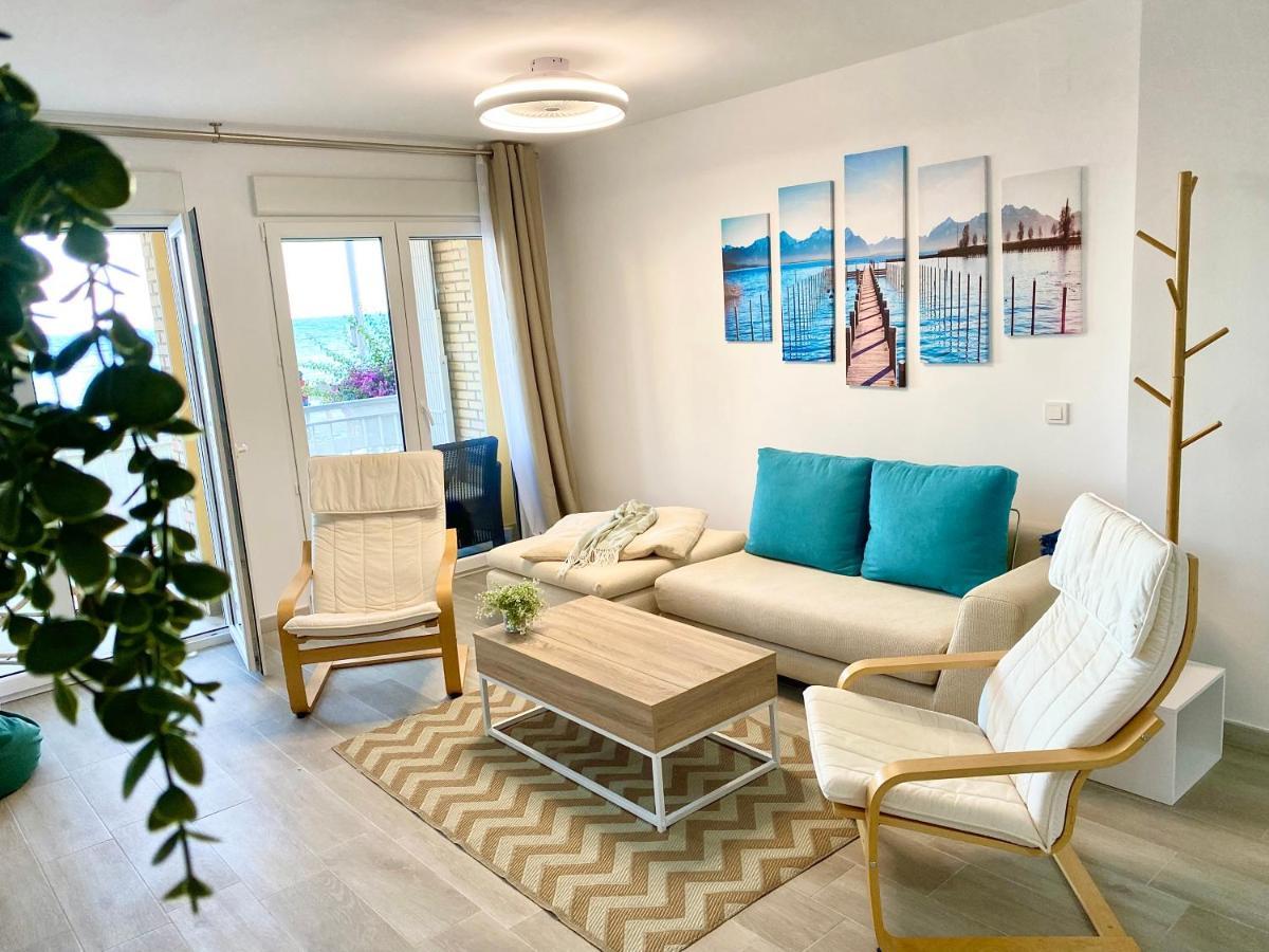 Апартаменты Blue House 1ª Linea Playa Торевьиа Экстерьер фото