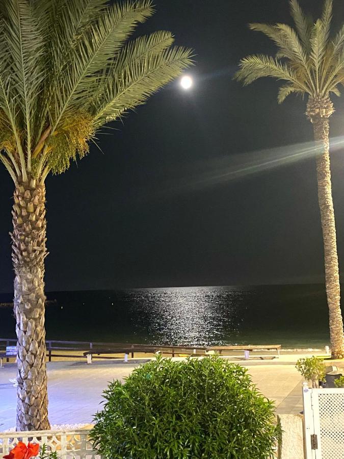 Апартаменты Blue House 1ª Linea Playa Торевьиа Экстерьер фото