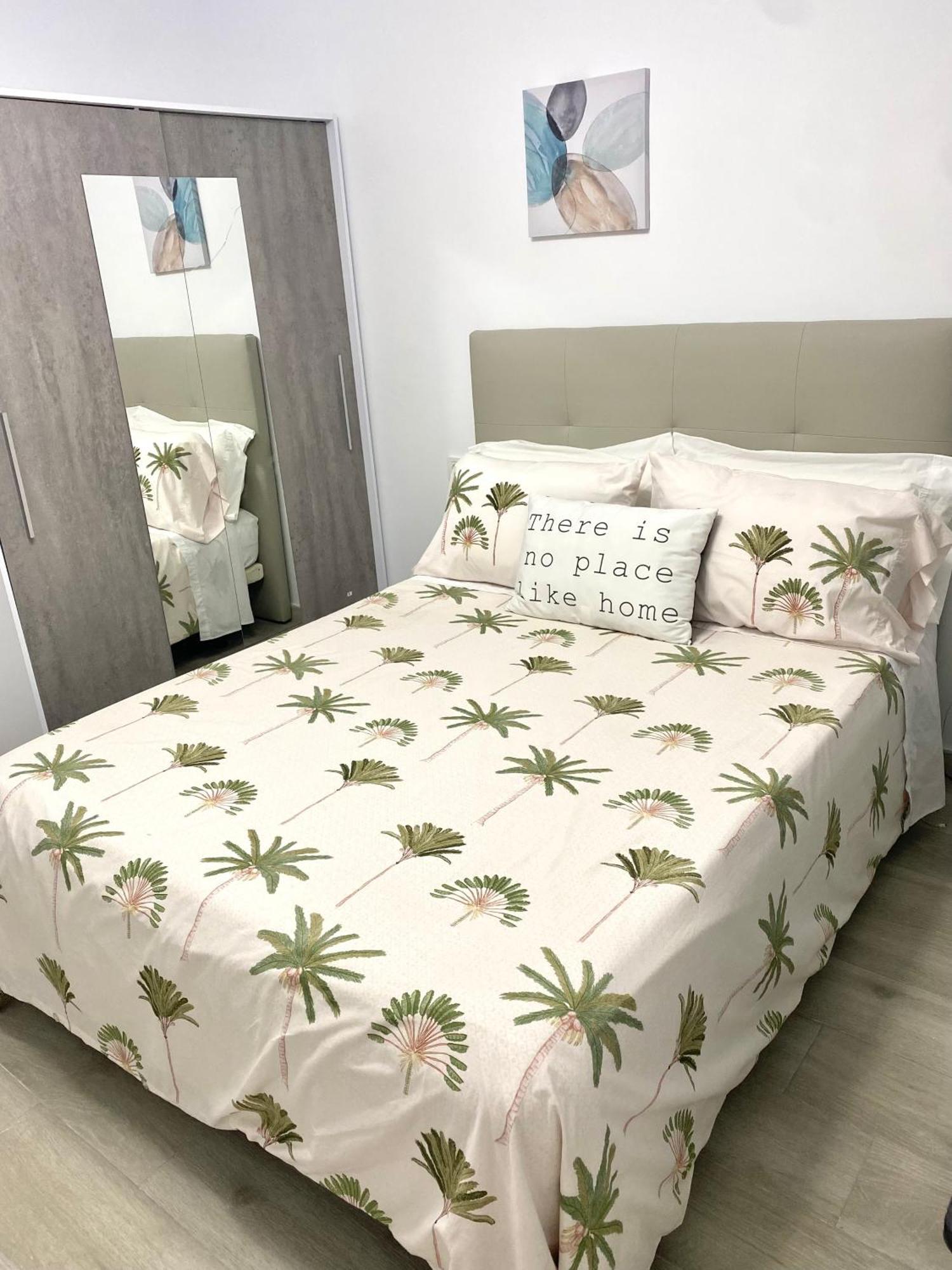Апартаменты Blue House 1ª Linea Playa Торевьиа Экстерьер фото